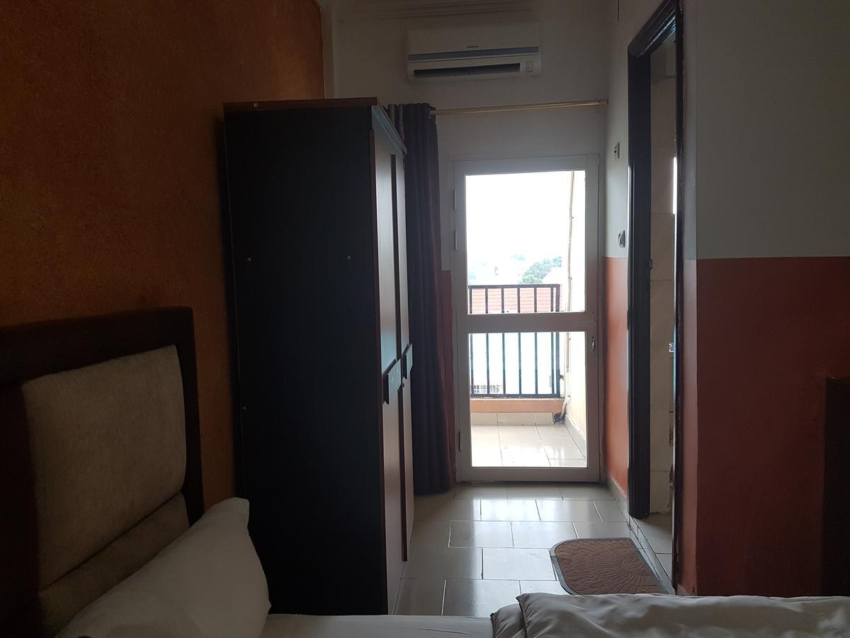 Novo Hotel Brazavile Exterior foto